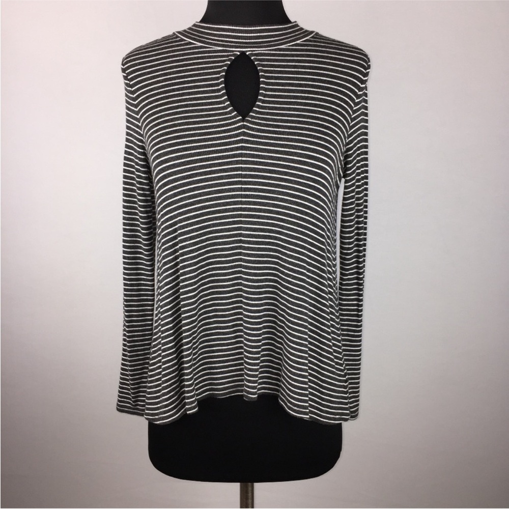 American Eagle Outfitters Soft and Sexy Ribbed Keyhole Top